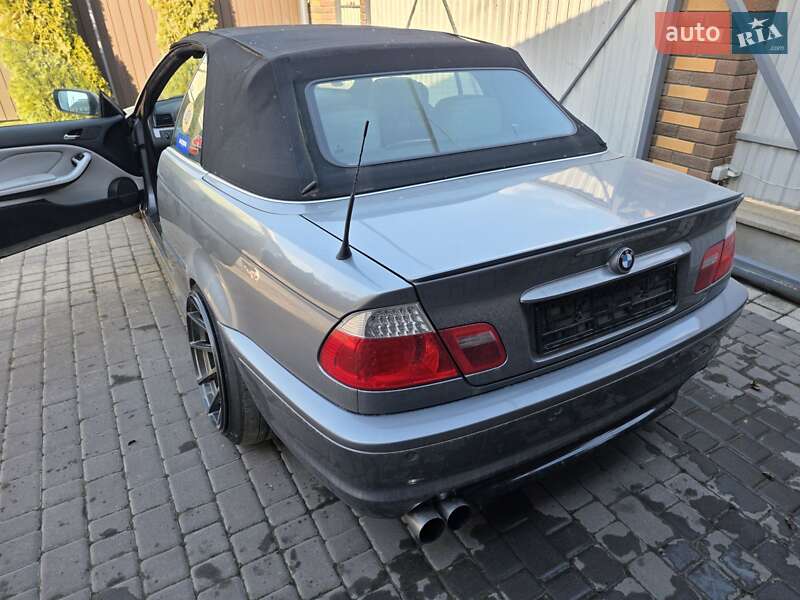 Кабриолет BMW 3 Series 2005 в Черновцах