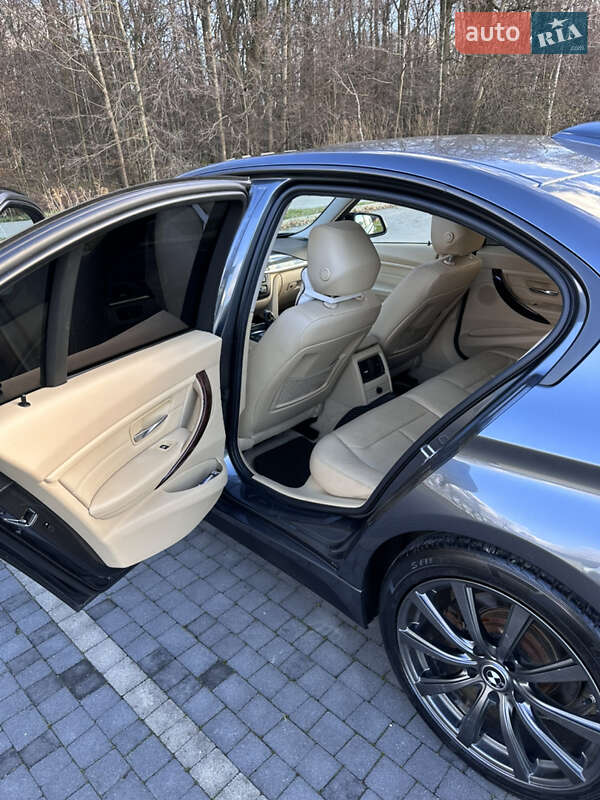 Седан BMW 3 Series 2013 в Львове фото 16 Седан BMW 3 Series 2013 в Львове