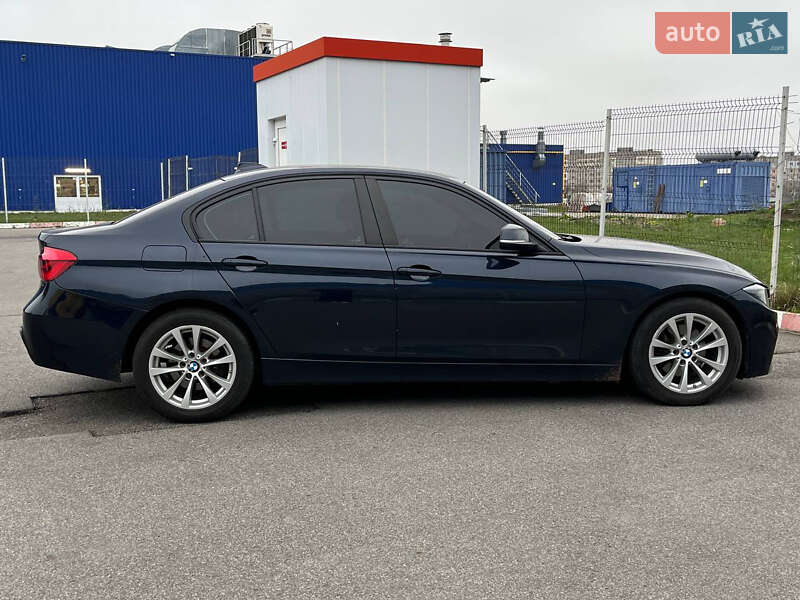 Седан BMW 3 Series 2016 в Виннице фото 23 Седан BMW 3 Series 2016 в Виннице