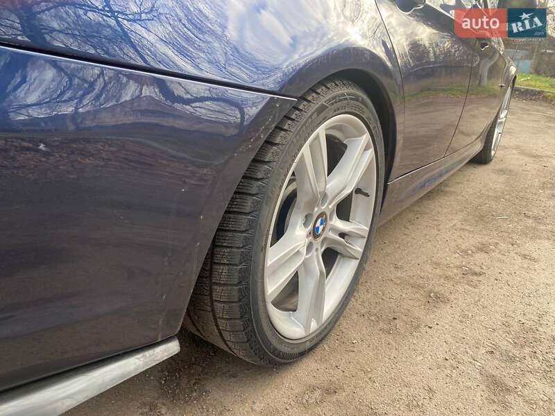 Седан BMW 3 Series 2010 в Черкассах