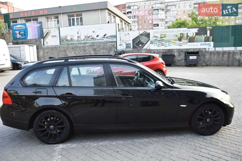 Универсал BMW 3 Series 2005 в Остроге
