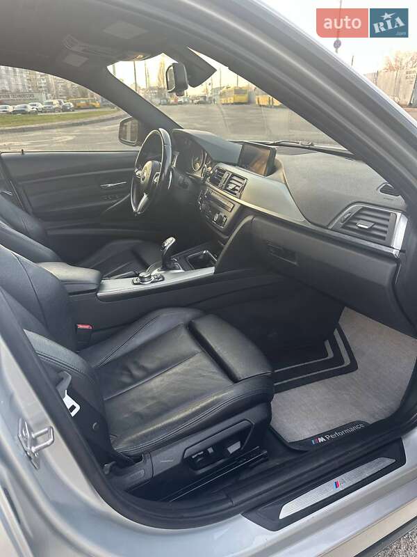 Седан BMW 3 Series 2013 в Киеве