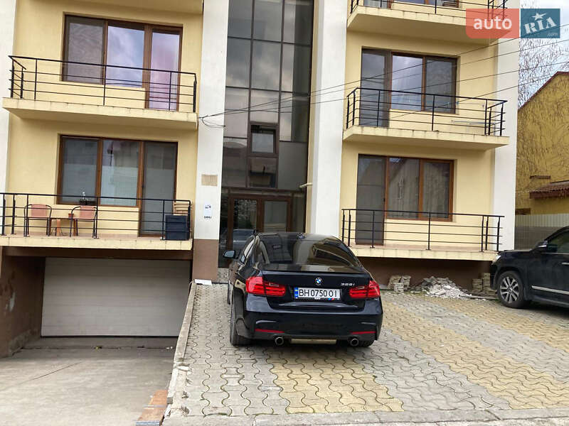 Седан BMW 3 Series 2013 в Одессе