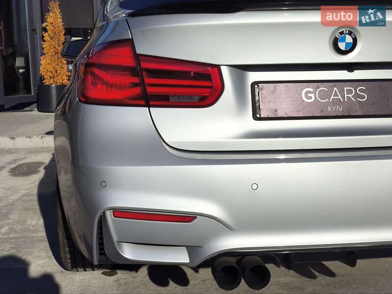 Седан BMW 3 Series 2015 в Киеве