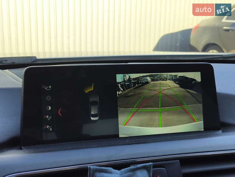 Седан BMW 3 Series 2015 в Киеве