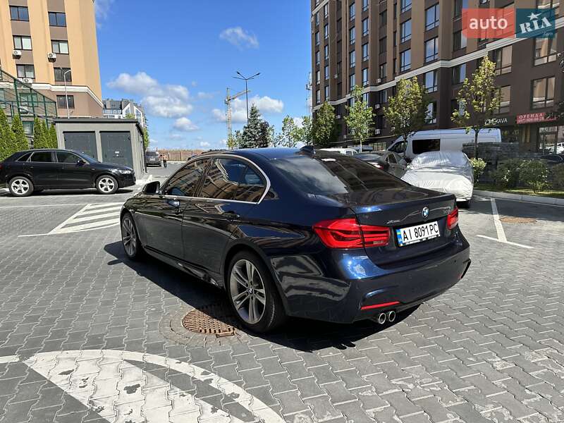 Седан BMW 3 Series 2017 в Киеве