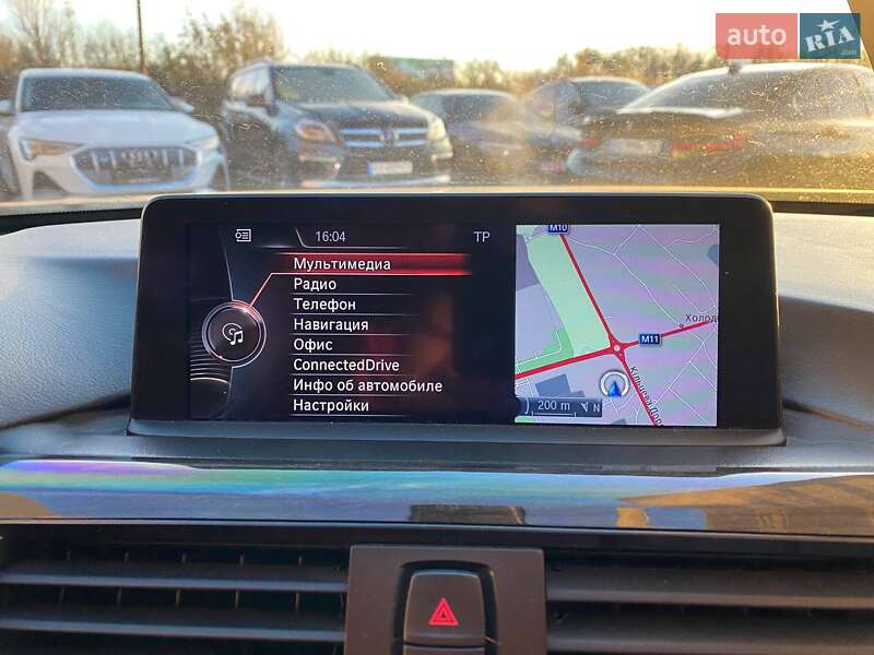 Седан BMW 3 Series 2013 в Львове