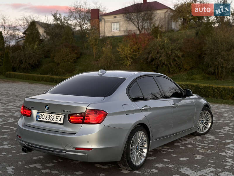 Седан BMW 3 Series 2012 в Тернополі