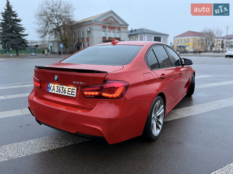 Седан BMW 3 Series 2013 в Киеве