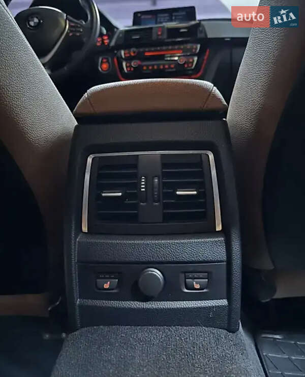 Седан BMW 3 Series 2018 в Киеве