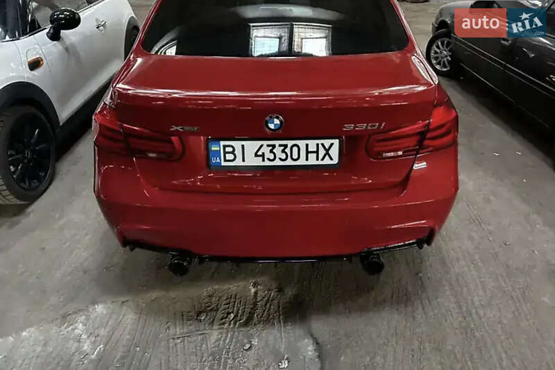 Седан BMW 3 Series 2018 в Киеве