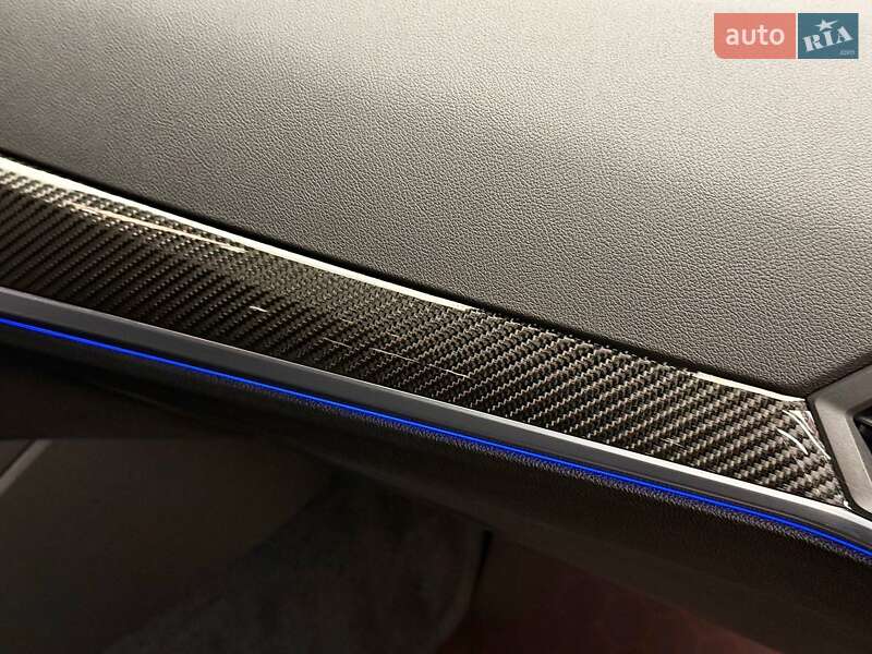 Седан BMW 3 Series 2022 в Киеве