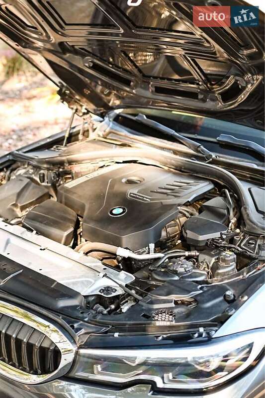 Седан BMW 3 Series 2020 в Виннице