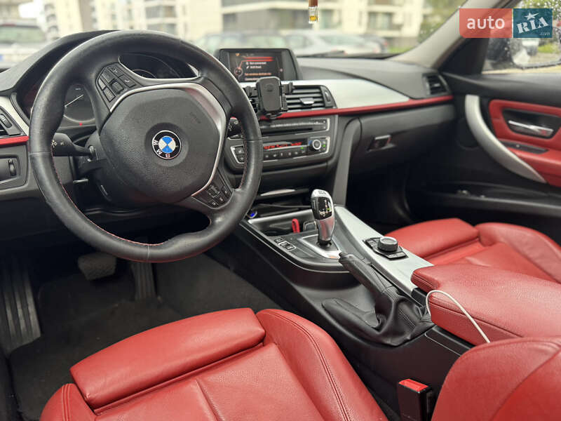 Седан BMW 3 Series 2015 в Дніпрі
