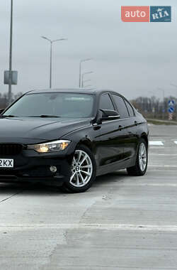 Седан BMW 3 Series 2016 в Виннице