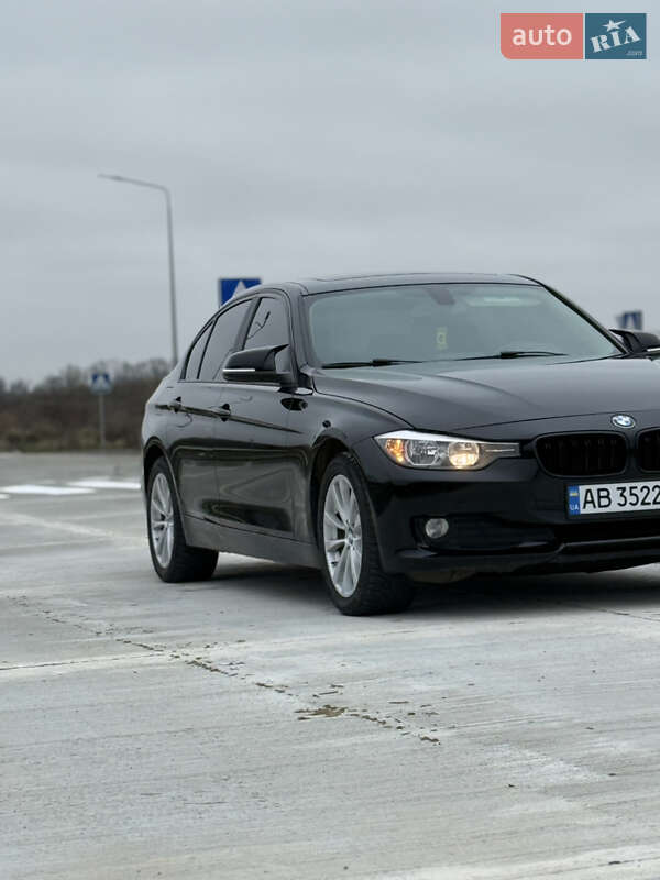 Седан BMW 3 Series 2016 в Виннице фото 14 Седан BMW 3 Series 2016 в Виннице