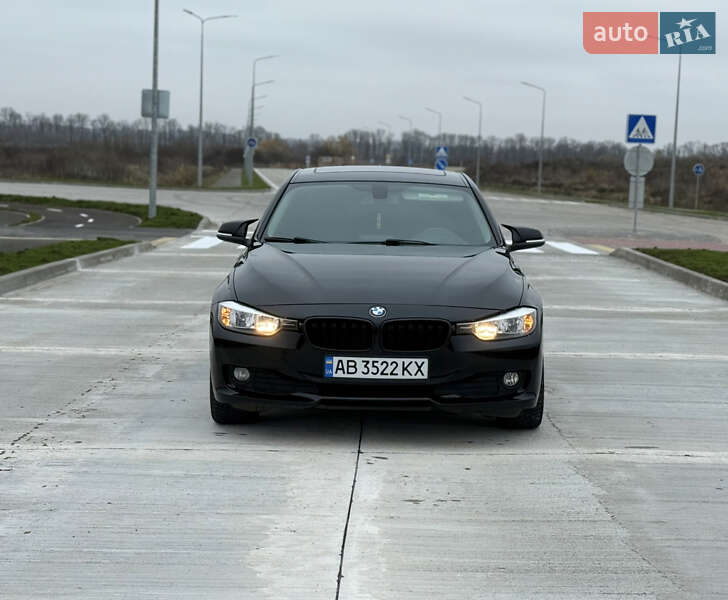 Седан BMW 3 Series 2016 в Виннице фото 18 Седан BMW 3 Series 2016 в Виннице