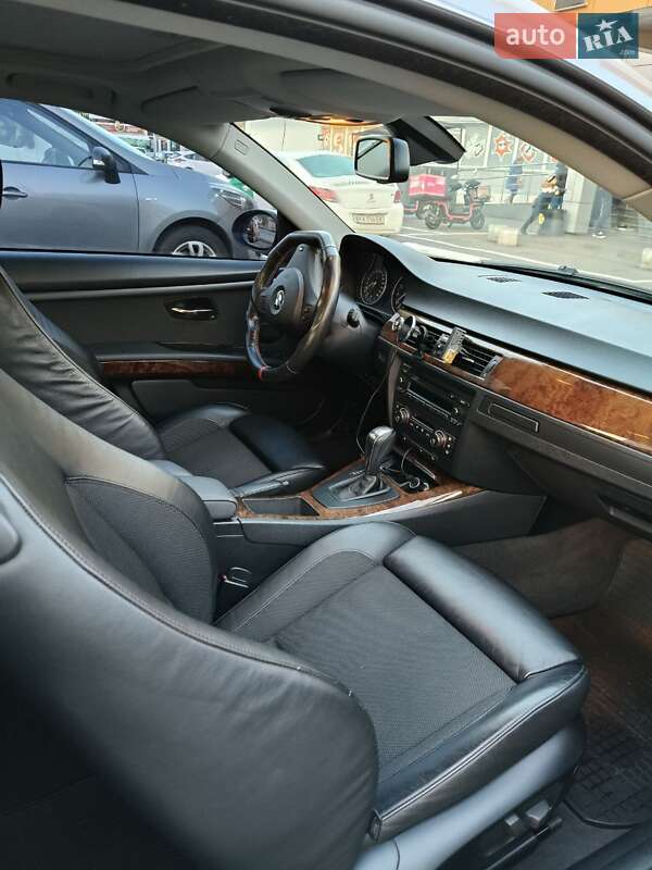 Купе BMW 3 Series 2007 в Киеве