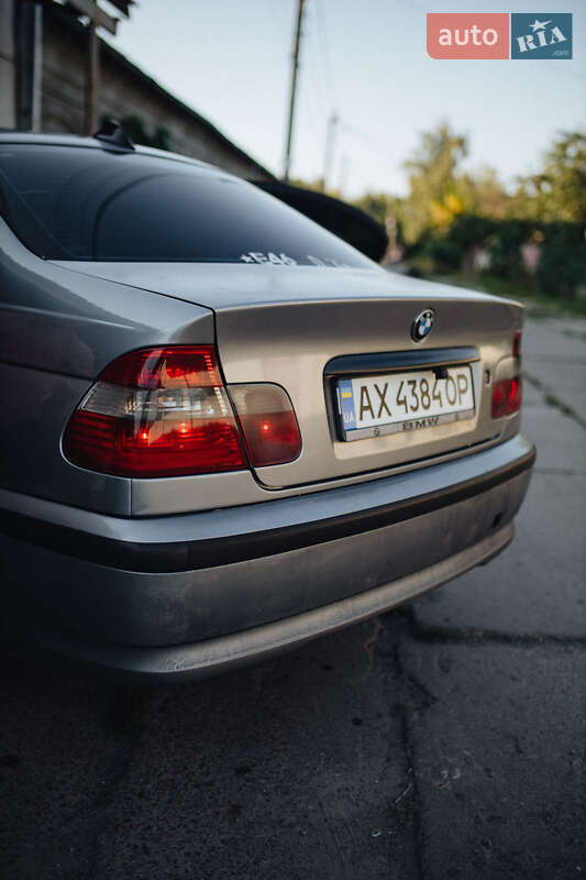 Седан BMW 3 Series 2004 в Харькове