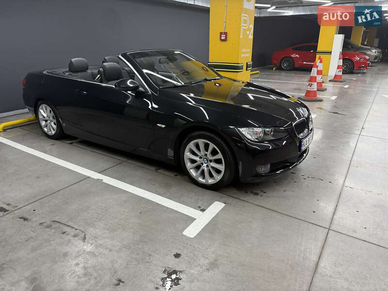 Кабриолет BMW 3 Series 2008 в Киеве