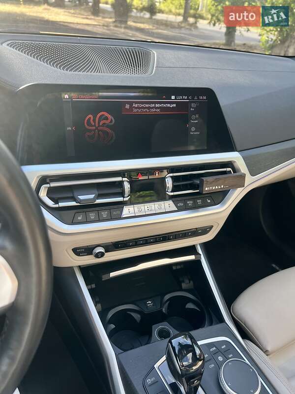 Седан BMW 3 Series 2020 в Одессе фото 36 Седан BMW 3 Series 2020 в Одессе