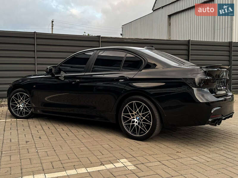 Седан BMW 3 Series 2012 в Черкассах