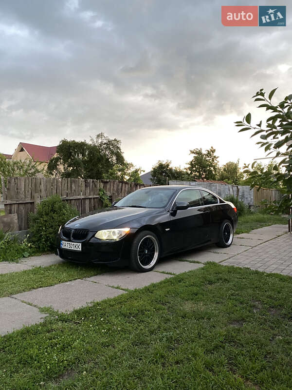 BMW 3 Series 2010