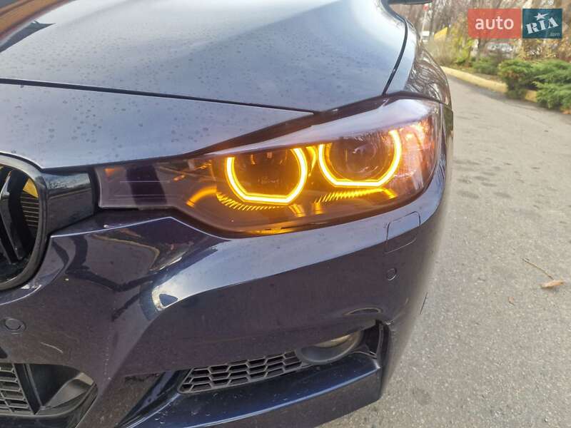 Седан BMW 3 Series 2013 в Днепре