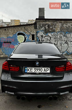 Седан BMW 3 Series 2015 в Дніпрі
