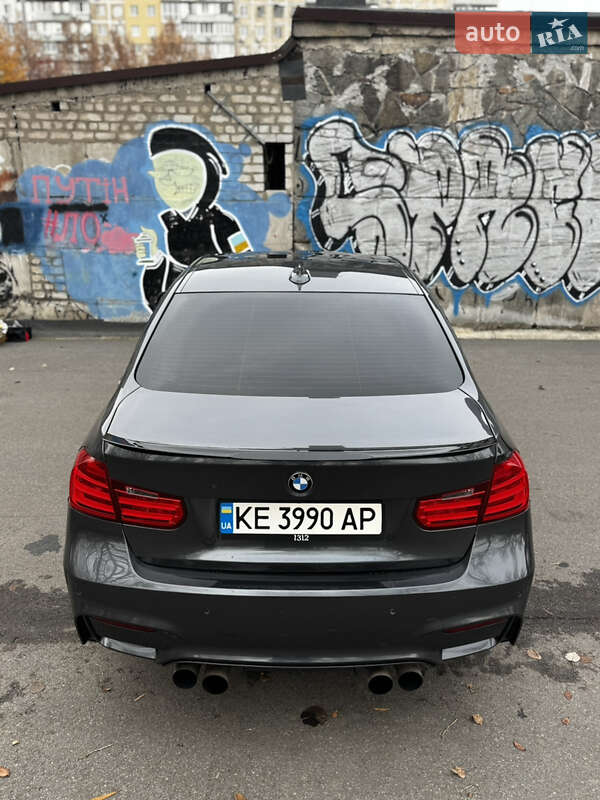 Седан BMW 3 Series 2015 в Днепре