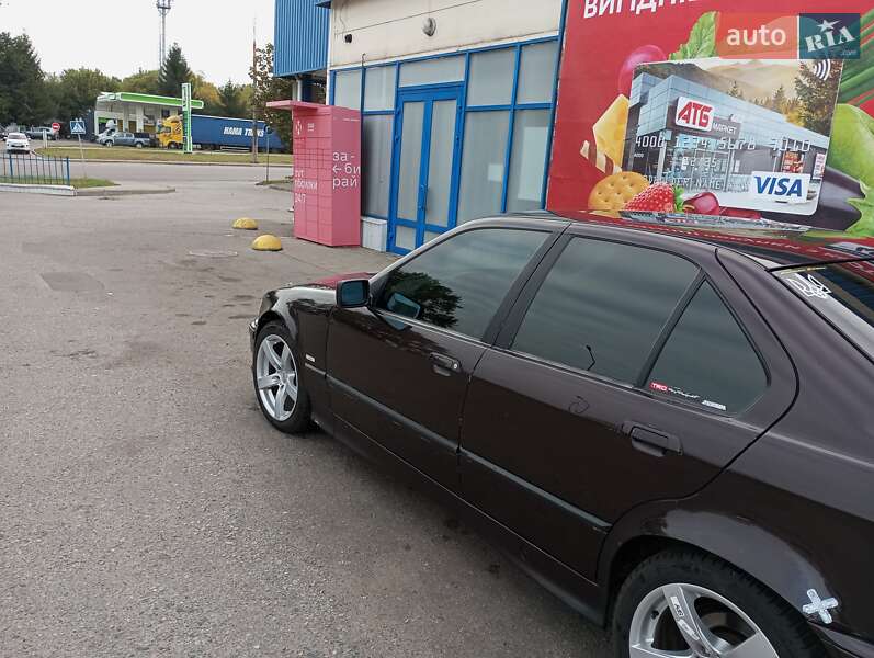 Седан BMW 3 Series 1997 в Сумах