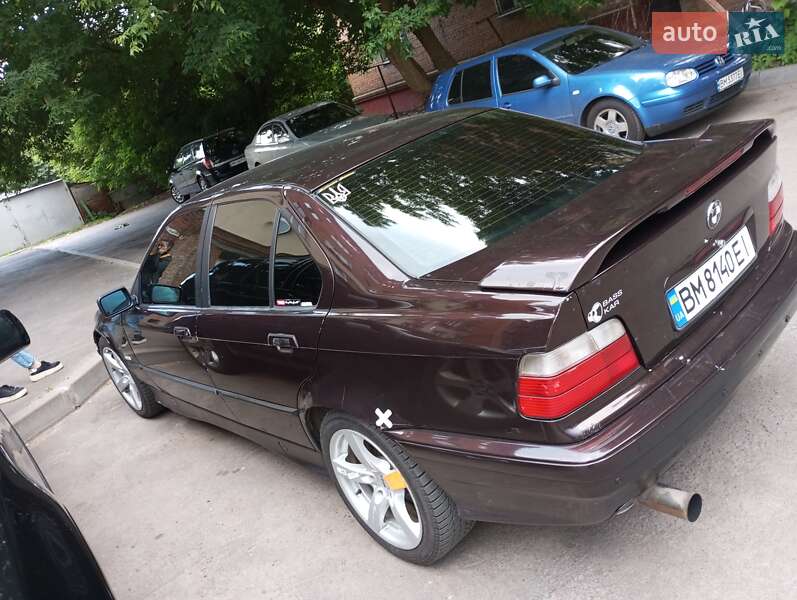 Седан BMW 3 Series 1997 в Сумах
