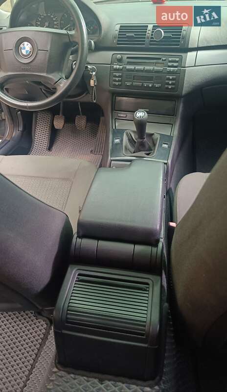 Седан BMW 3 Series 2001 в Запорожье