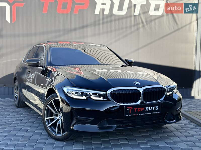 Седан BMW 3 Series 2021 в Львове