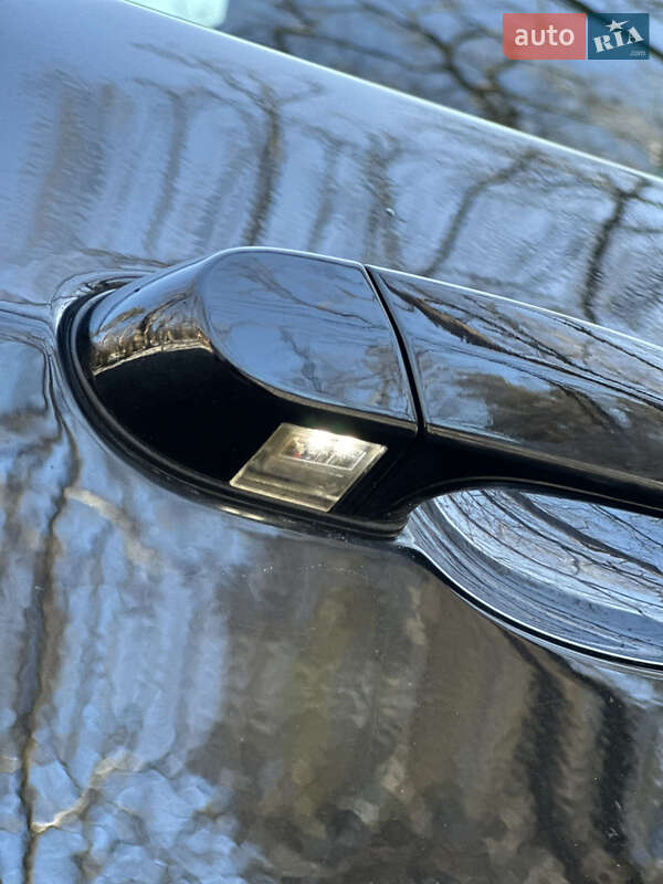 Купе BMW 3 Series 2010 в Львове фото 24 Купе BMW 3 Series 2010 в Львове