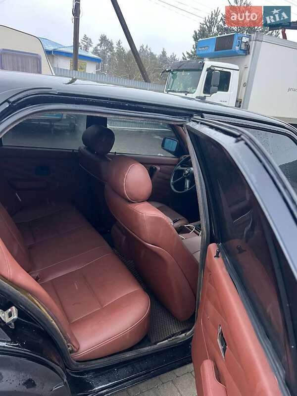 Седан BMW 3 Series 1987 в Сарнах