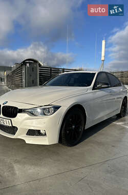 Седан BMW 3 Series 2015 в Киеве