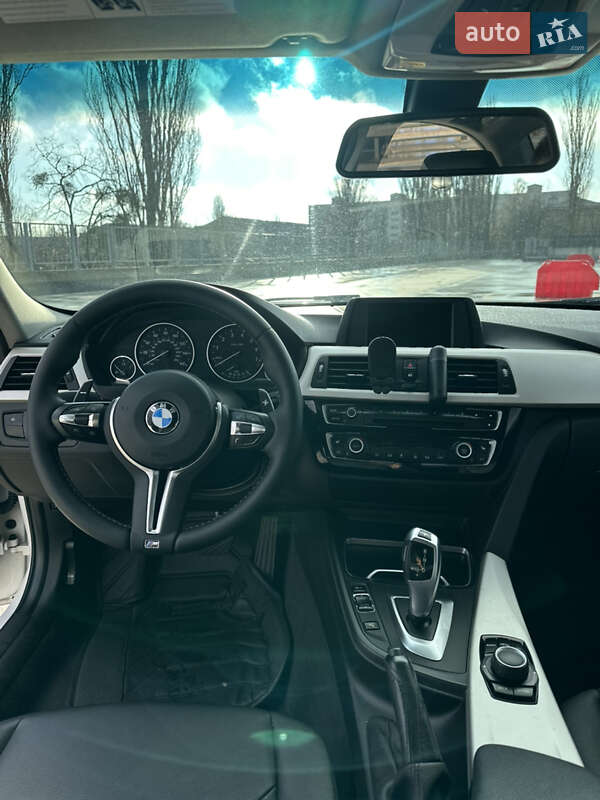 Седан BMW 3 Series 2015 в Киеве фото 32 Седан BMW 3 Series 2015 в Киеве