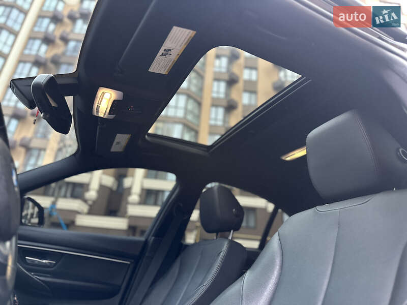 Седан BMW 3 Series 2014 в Киеве