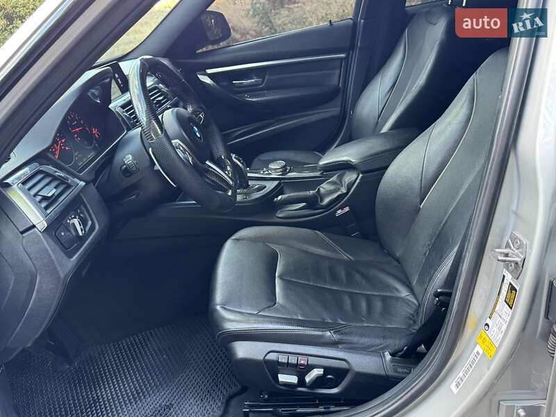 Седан BMW 3 Series 2015 в Одессе