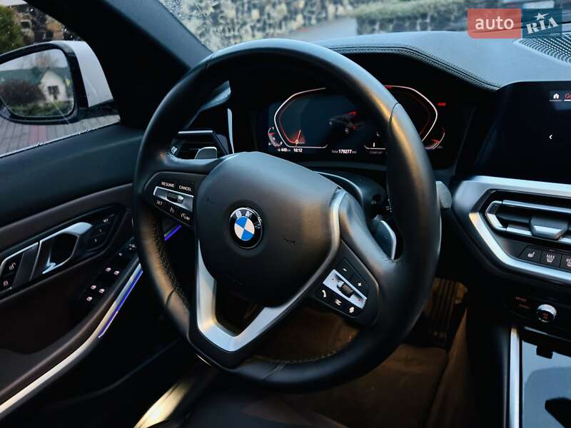 Седан BMW 3 Series 2019 в Луцке