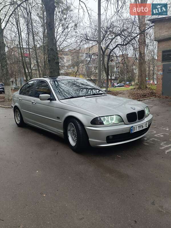 Седан BMW 3 Series 2001 в Полтаві