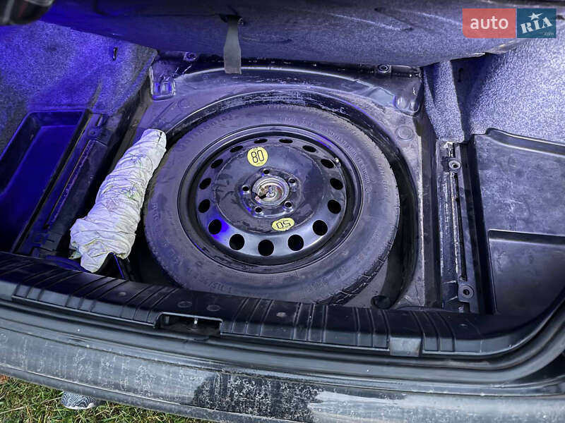 Седан BMW 3 Series 2002 в Александрие