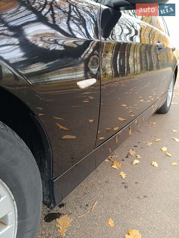 Седан BMW 3 Series 2007 в Чернигове