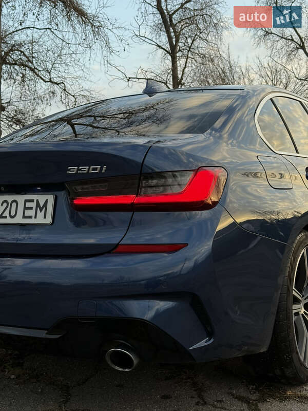 Седан BMW 3 Series 2021 в Кременчуге