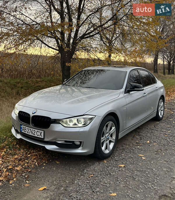 Седан BMW 3 Series 2012 в Киеве