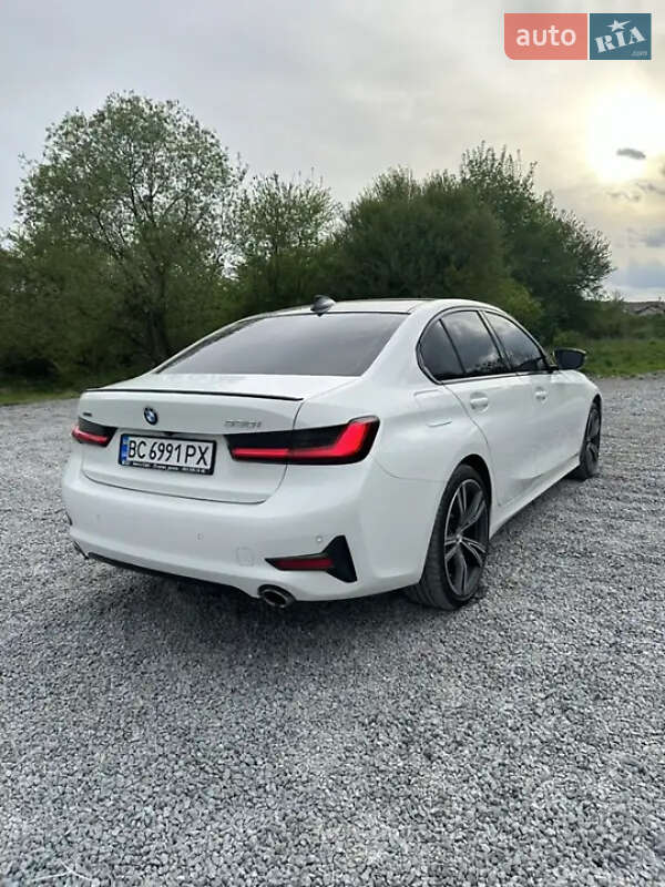 Седан BMW 3 Series 2021 в Львове