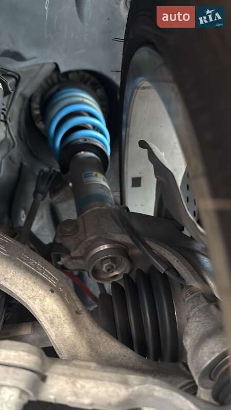 Седан BMW 3 Series 2015 в Киеве