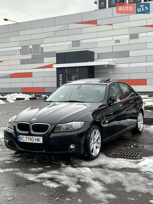 Седан BMW 3 Series 2010 в Львове фото Седан BMW 3 Series 2010 в Львове