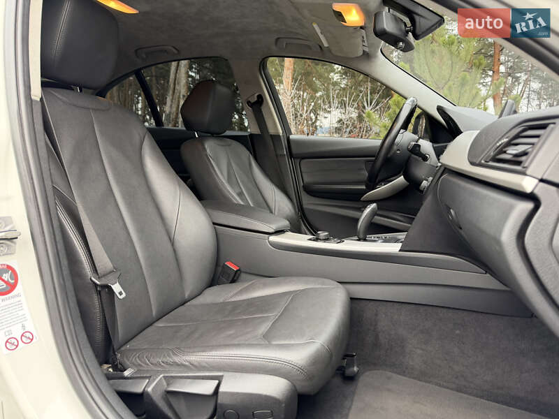 Седан BMW 3 Series 2012 в Киеве фото 37 Седан BMW 3 Series 2012 в Киеве